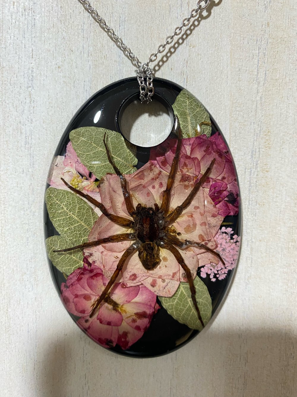 Floral Wolfspider Pendant 