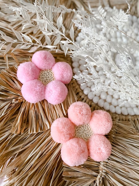 Image of Candy Pink and Peach Blooms ( use drop down menu to select colour choice ) 