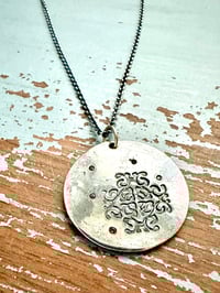 Image 5 of sapphire pendant with hand engraved Shakespeare quote