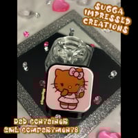 Image 5 of Selfie Hello Kitty Dab Container