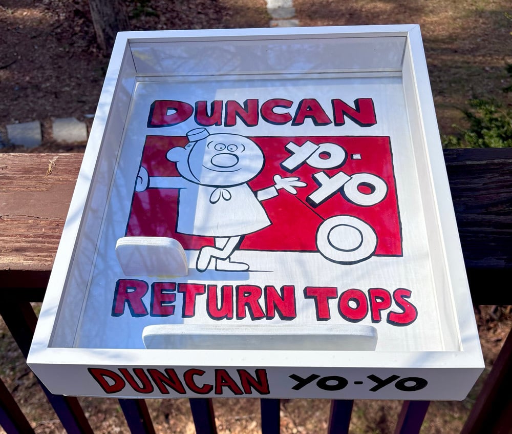 Image of Duncan Yo-Yo Glass Shadowbox Display 