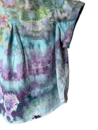 Image 11 of ♻️ UPCYCLED M Linen Blend Resort Shirt in Mermaid Watercolor Ice Dye
