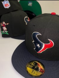 Image 3 of New Era 59Fifty “Nostalgia” 