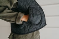 Image 13 of Gilet sans manches LOVE ENFANT