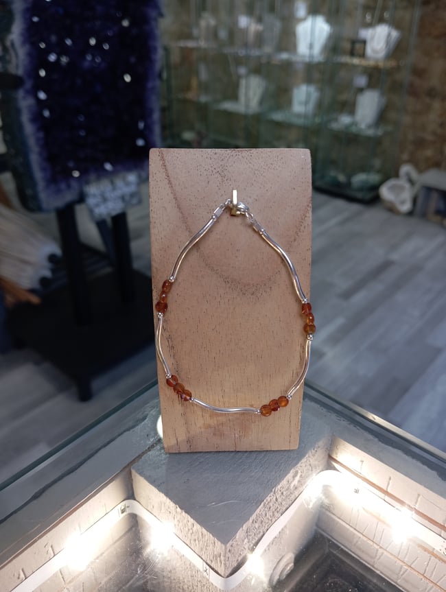 Bracelet en grenat hessonite 2