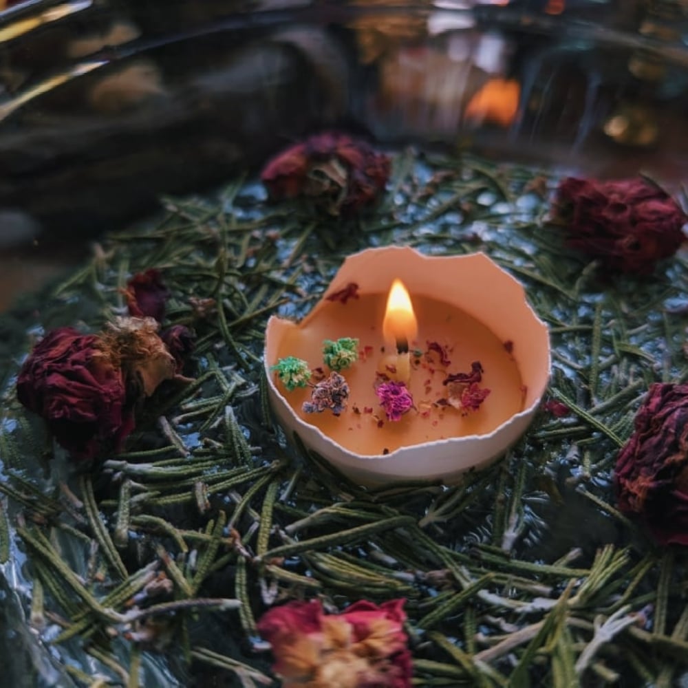 Image of Eggshell Tealights