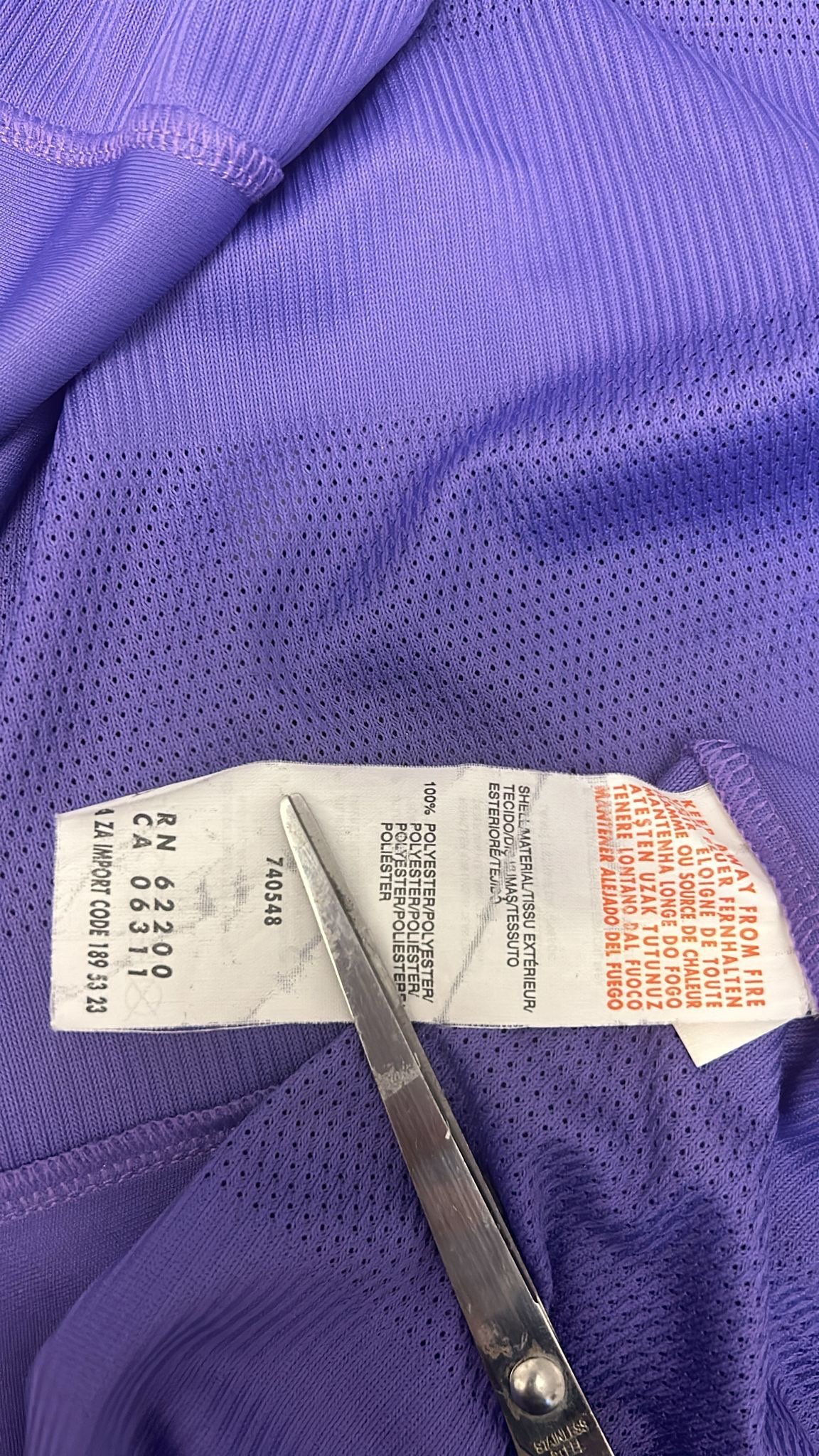 Image of Tottenham Hotspur “VAN DER VAART 11” 2011/12 Away Shirt + PL patches (L)