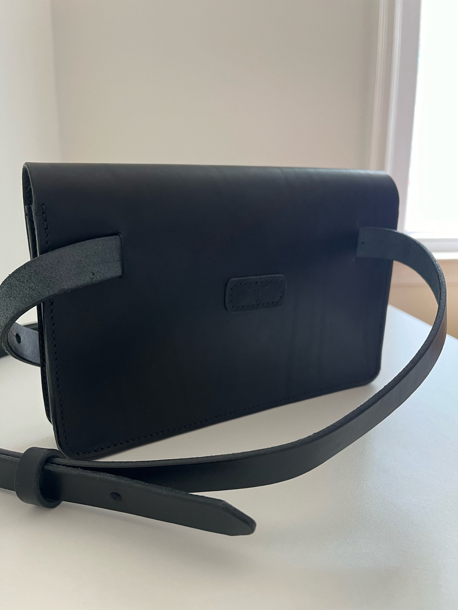 Image of Small Crossbody Bag (Black)