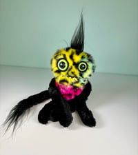 Image 1 of Medium Weighted Weird Monster