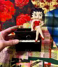 Image 2 of Betty Boop Ceramic Planter 