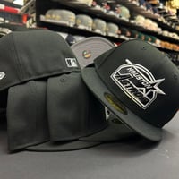 Image 2 of New Era 59Fifty Black-White Billboard 