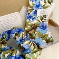 Image 1 of Blue Tropical Flowers - Scrunchie & Posh Flannel Set