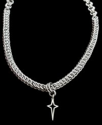 Image 2 of Starburst