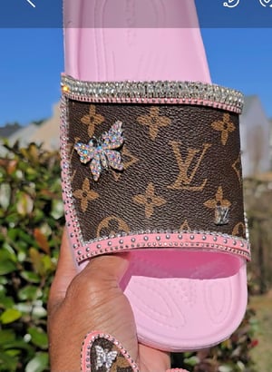 Image of Pink slides with matching 5stack