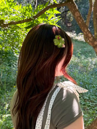 Image 3 of clover hairclips
