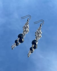 𝒷𝓁𝒶𝒸𝓀 𝒸𝓇𝓎𝓈𝓉𝒶𝓁 𝓈𝓅𝒾𝓀𝑒𝓈