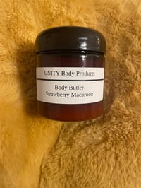 Image 1 of Strawberry Macaroon 4 oz