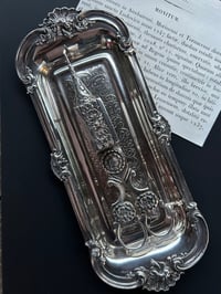 Image 6 of Mouchette, éteignoir plaqué argent, avec son plateau, XIXème siècle, poinçonné 