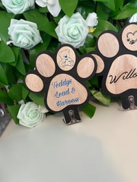 Image 4 of   Leash Hooks Personalised Paw Print