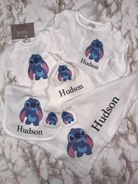Image 4 of Coming Home Set - Stitch