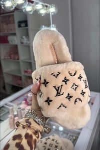 Image 1 of Lou sherpa women’s slides 