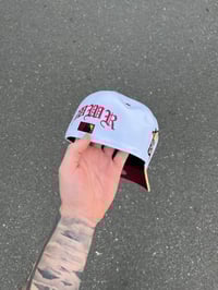 Image 5 of  CREAM WHITE TWO-TONE ATLANTA BRAVES CUSTOM FITTED CAP