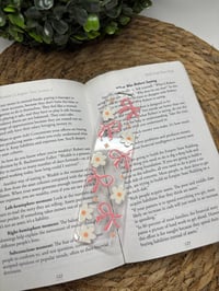 Image 1 of Daisy & Bow Acrylic bookmark