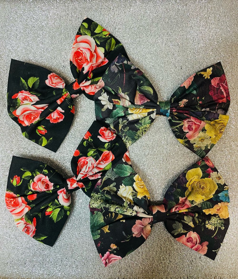 Floral bows (large)