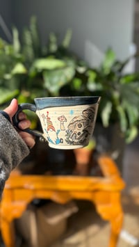 Image 2 of Gnome mug 04