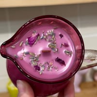 Image 2 of champagne pop scented pitcher candle