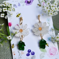 Daisy earrings