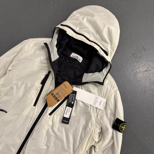 Image of AW 2024 Stone Island Packable Jacket, Size Large