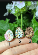 Chocolate eggs with candies 1:12 scale