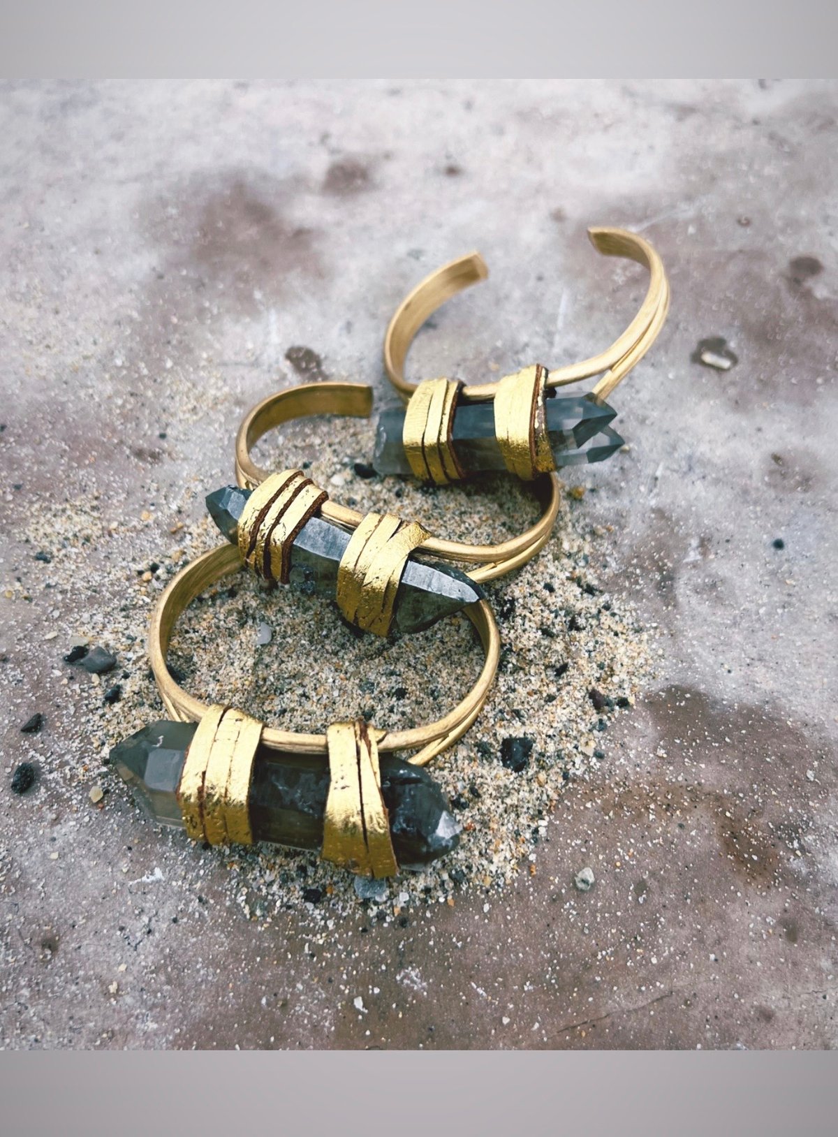 *new* METALLIC SILVER AURA QUARTZ cuff bracelet