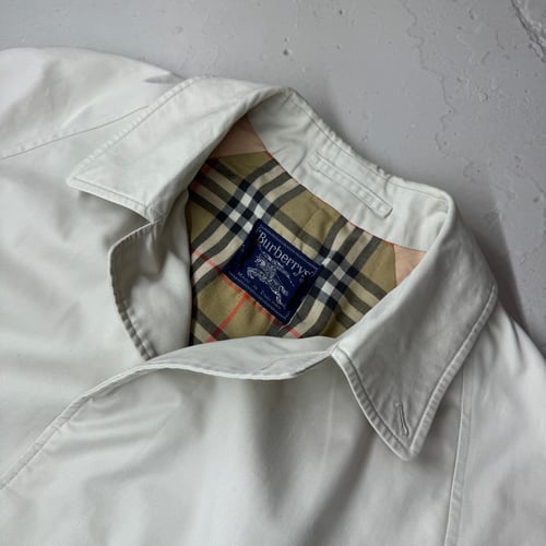 Image of 1980s Burberry Trench Coat, Size XL