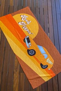 Image 3 of Groovy quick dry beach towel