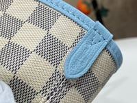 Image 6 of Reversible Neverfull