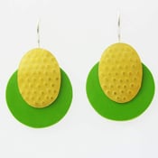 Image of earhanger, melamin and rolled gold, bright green
