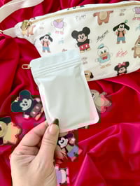 Image 1 of cutest family mystery charm