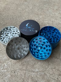 Image 2 of ClowdNin9 Signature Grinder