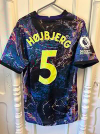 Image 8 of Tottenham Hotspur “HOJBJERG 5” 2021/22 Away Shirt + patch (L)