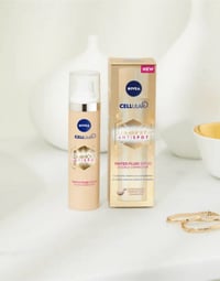 Image 5 of Nivea Luminous 630º Anti-Manchas Doble Corrector SPF20