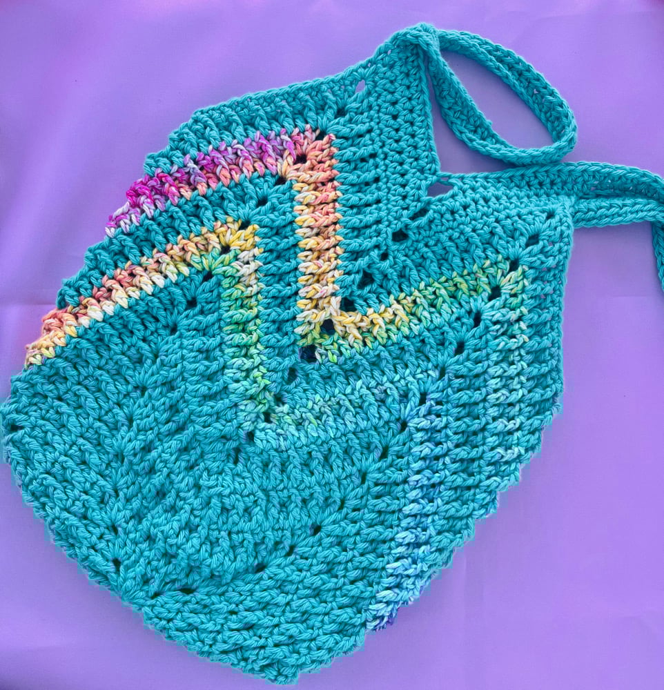 Image of Zig Zag Tote Bag 