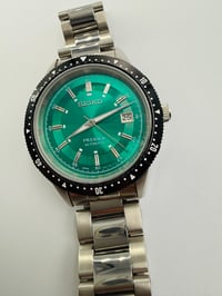 Image 4 of Seiko Presage Automatic men’s Watch Green Dial Date Stainless Steel Diver Style