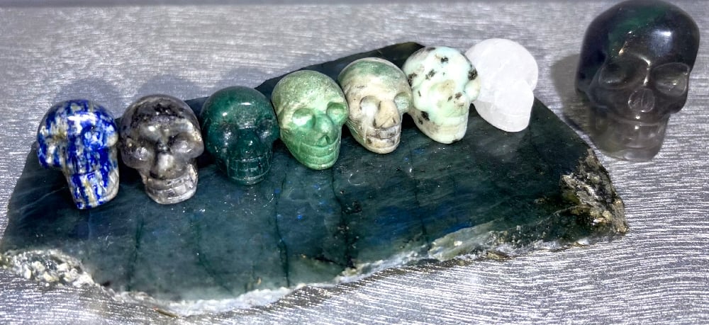 Image of Crystal Skulls Mystery Packs
