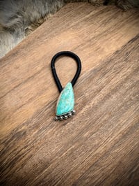 Kingman hair tie