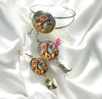 Image 1 of WHERE THEM FANS AT Earrings and Bracelet Set