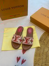 Image 2 of lv 