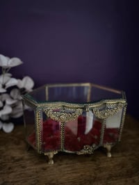 Image 10 of Exceptionnel grand coffre/ reliquaire en verre biseauté, XIXème siècle 