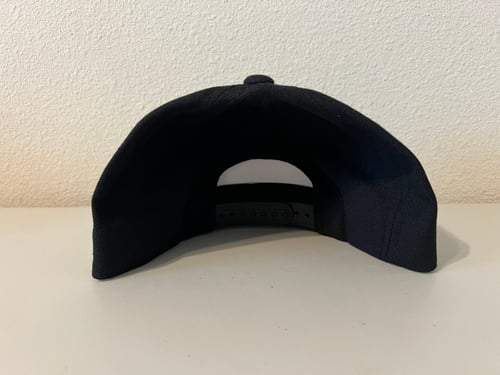 Image of MTT BLACK SNAPBACK w/White Logo